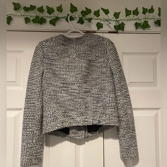 Cropped Jacket - Picture 5 of 5